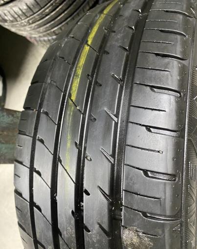 Dunlop Enasave RV504 215/45 R17