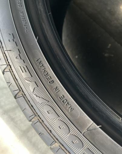 Goodyear Excellence 275/35 R20 и 245/40 R20 99Y