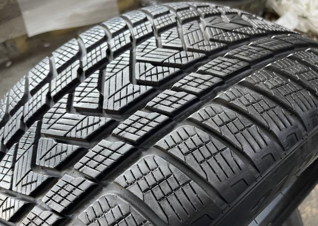 Pirelli Scorpion Winter 275/40 R20 106V