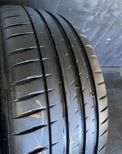 Michelin Pilot Sport 4 225/45 R19