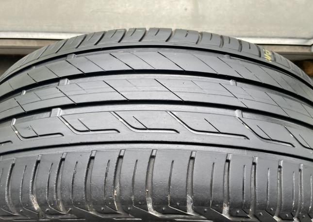 Bridgestone Turanza T001 215/55 R17 94V