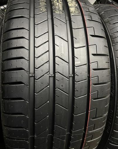 Pirelli P Zero PZ4 275/40 R21 107Y