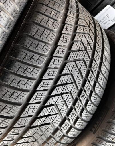 Pirelli Winter Sottozero 3 315/30 R21