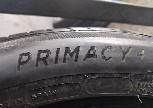 Michelin Primacy 4 235/50 R18 97V