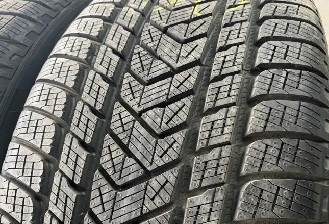 Pirelli Scorpion Winter 285/40 R22 110V