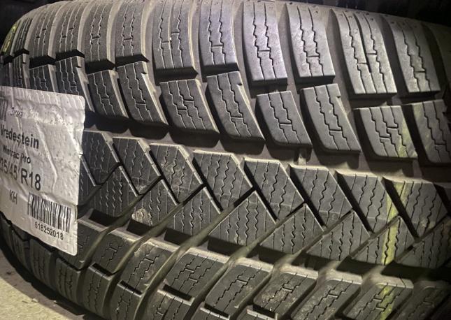 Vredestein Wintrac Pro 235/45 R18