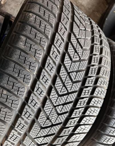 Pirelli Winter Sottozero 3 315/30 R21