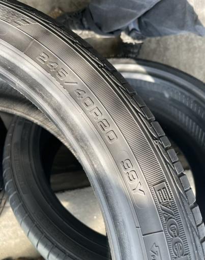 Goodyear Excellence 275/35 R20 и 245/40 R20 99Y