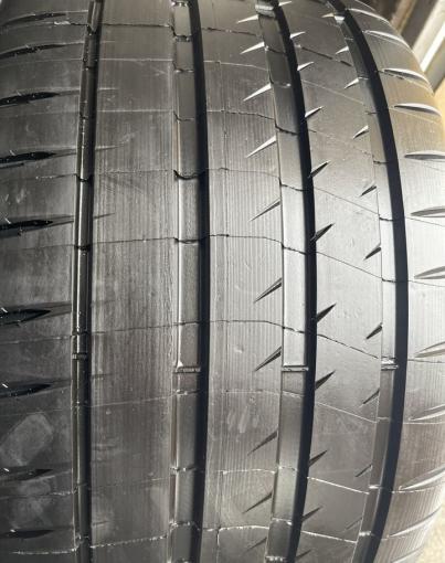 Michelin Pilot Sport 5 275/35 R21 и 315/30 R21 Y