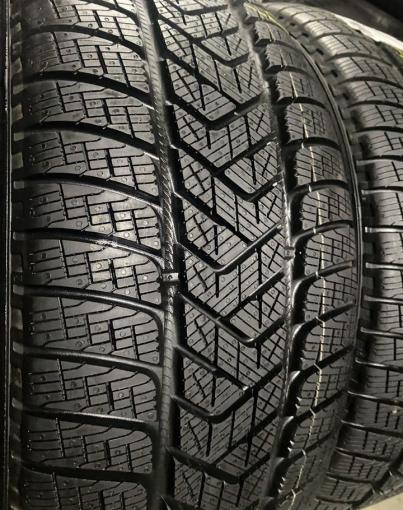 Pirelli Scorpion Winter 235/55 R19