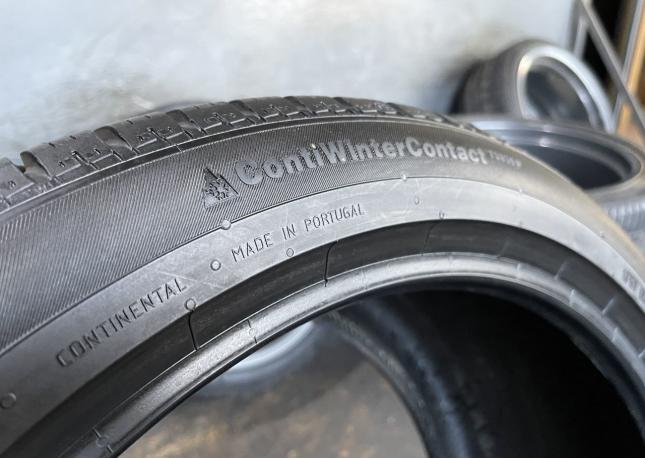 Continental ContiWinterContact TS 830 P 275/35 R20 102W