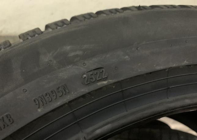 Pirelli Scorpion Winter 2 285/45 R21