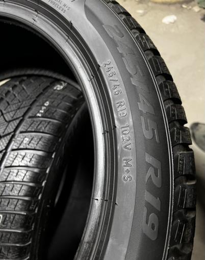 Pirelli Winter Sottozero 3 245/45 R19