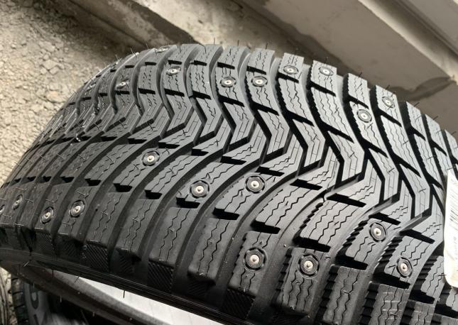 Michelin Latitude X-Ice North 3 255/35 R20