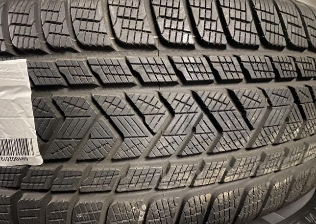 Pirelli Scorpion 275/45 R21 и 315/40 R21 111V