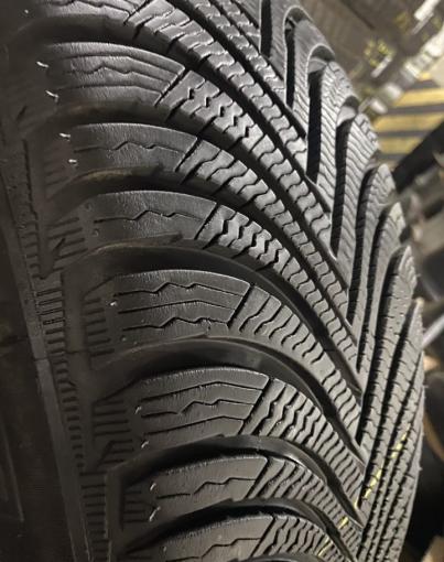 Michelin Alpin 5 215/65 R17