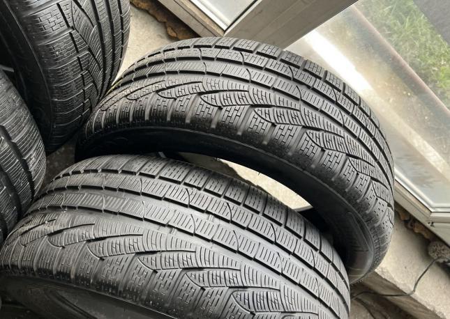 Pirelli Winter Sottozero II 275/40 R19