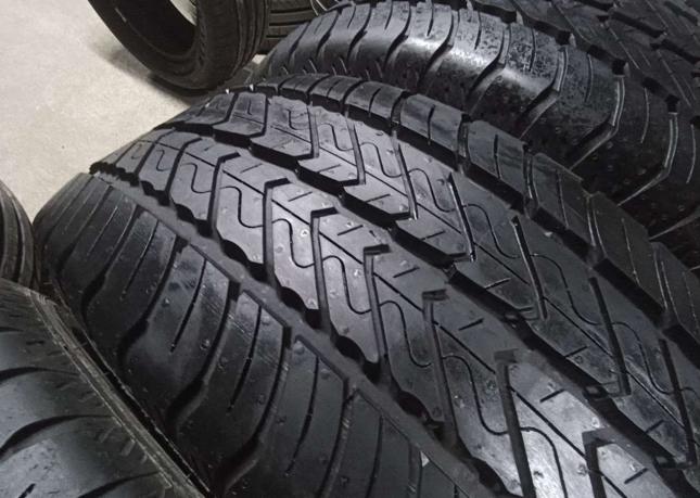 Dunlop EconoDrive 225/55 R17C 109H