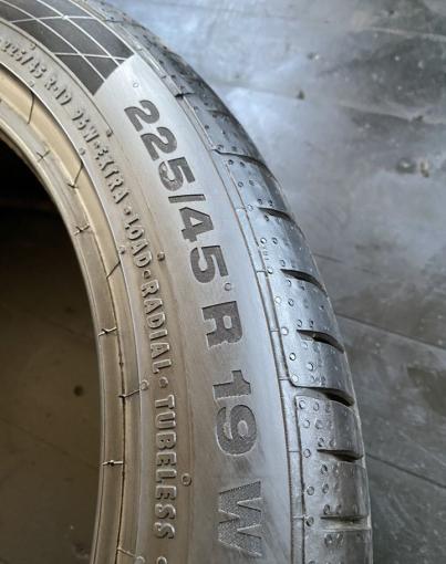 Continental ContiSportContact 5 225/45 R19 и 255/40 R19