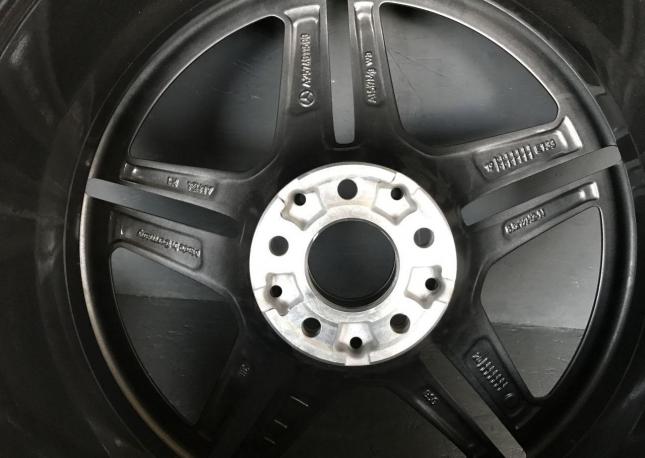 Оригинальные колеса Mercedes Benz CLS class R19