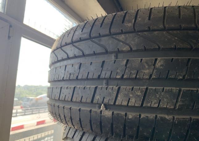 Pirelli P Zero 285/40 R22