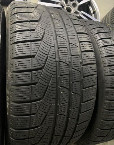 Pirelli Winter Sottozero 240 Serie II 225/45 R18 и 255/40 R18