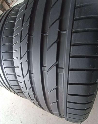 Bridgestone Potenza Sport 245/40 R20 и 275/35 R20 99Y