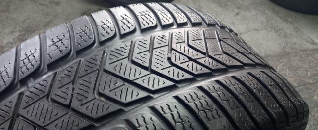 Pirelli Winter Sottozero 3 275/35 R21 103W