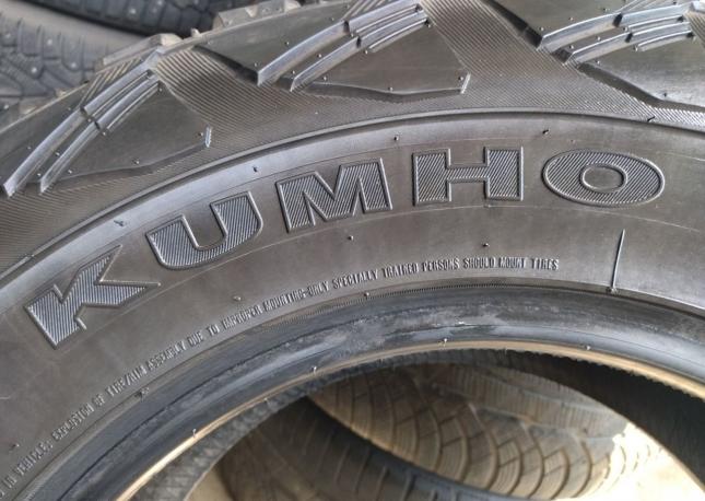 Kumho Road Venture 798 265/70 R17 121Q