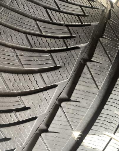 Michelin Pilot Alpin PA4 245/35 R20 и 275/30 R20 V