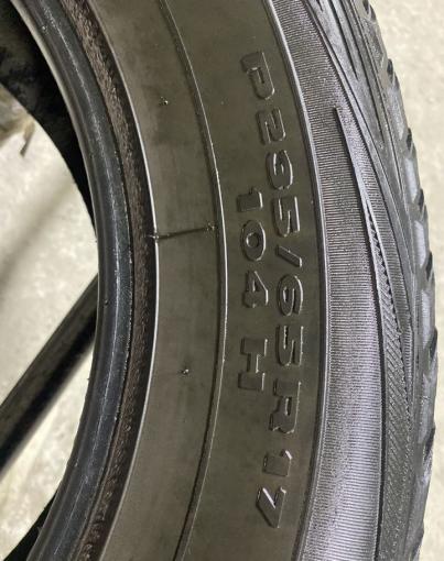 Kumho Road Venture APT KL51 235/65 R17