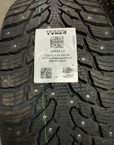 Nokian Tyres Hakkapeliitta 9 285/40 R22