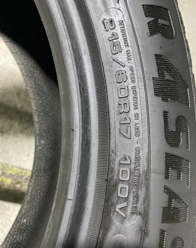 Goodyear Vector 4Seasons 215/60 R17