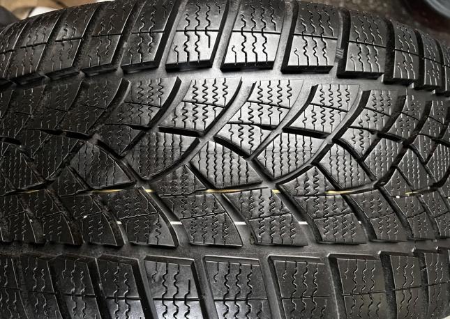 Goodyear UltraGrip Performance 245/40 R18