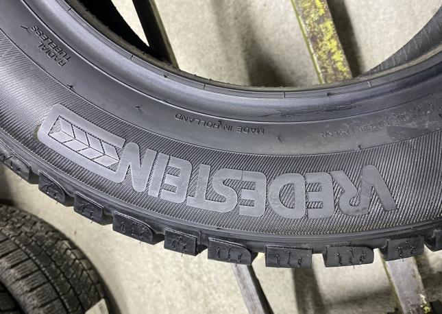 Vredestein ComTrac Winter 215/60 R16C