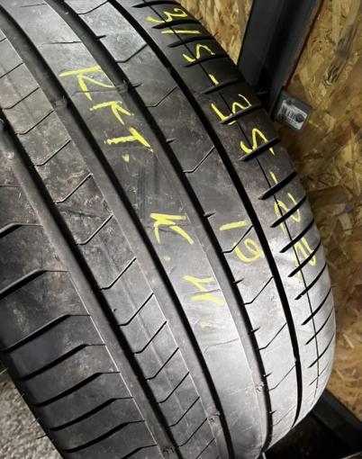 Pirelli P Zero PZ4 315/35 R22