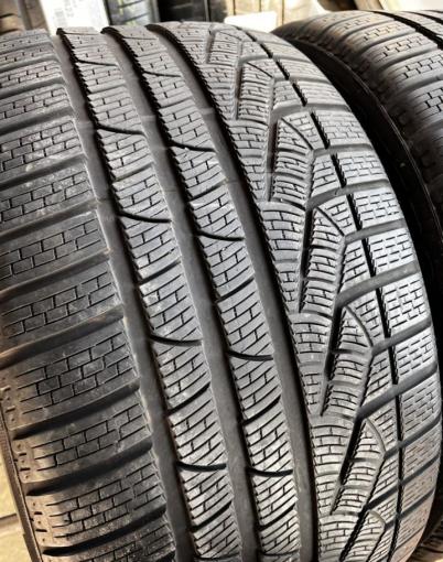 Pirelli Winter Sottozero Serie II 285/35 R20