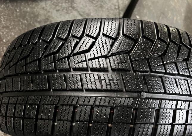 Hankook Ventus V12 Evo K110 215/45 R17