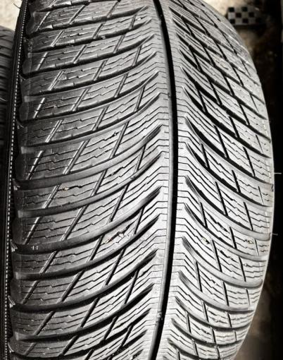 Michelin Pilot Alpin 5 275/35 R19 и 245/40 R19