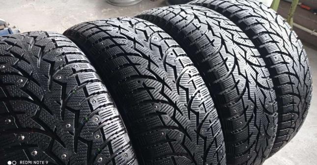 Toyo Observe G3-Ice 235/55 R19