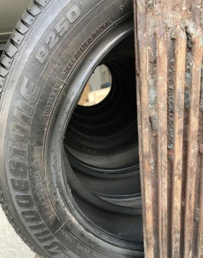 Bridgestone B250 175/60 R15 81H