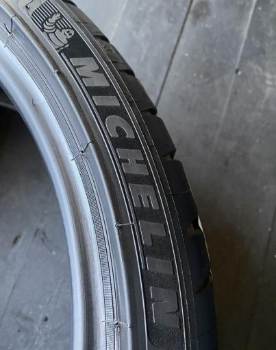 Michelin Pilot Sport 4 S 225/35 R19