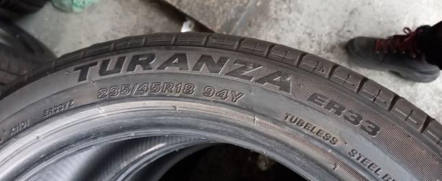 Bridgestone Turanza ER33 235/45 R18 94Y