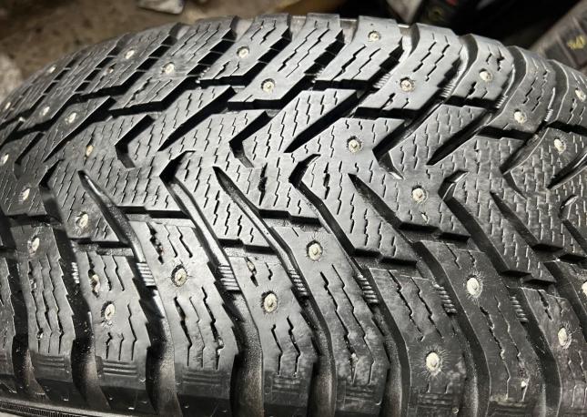 Nokian Tyres Hakkapeliitta 8 235/55 R19