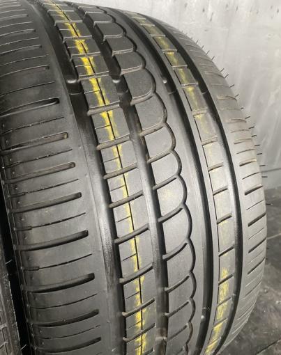 Pirelli P Zero Rosso 285/30 R18