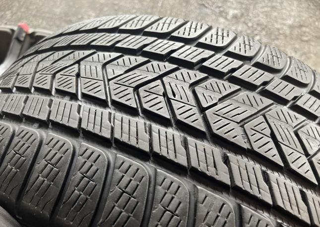 Pirelli Scorpion Winter 285/40 R21 109V