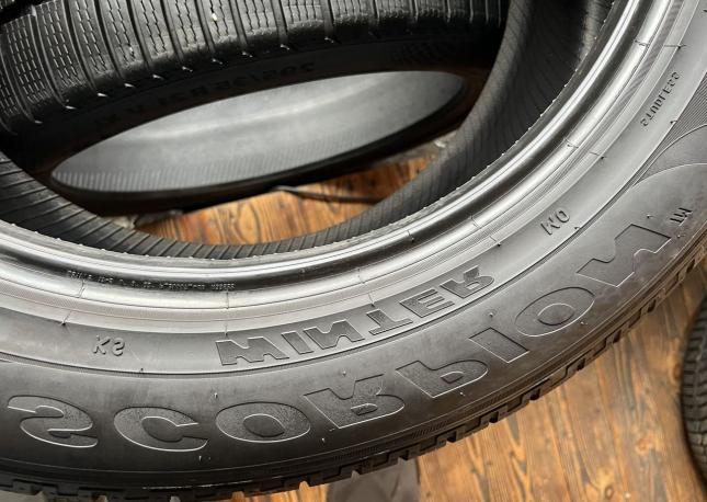 Pirelli Scorpion Winter 275/50 R20