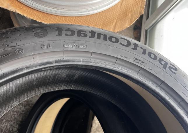 Continental ContiTouringContact CH95 285/40 R22