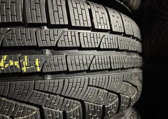 Pirelli Sottozero Winter 240 235/40 R19 V