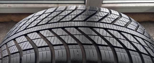 Goodyear Vector 4Seasons 205/55 R16 94V